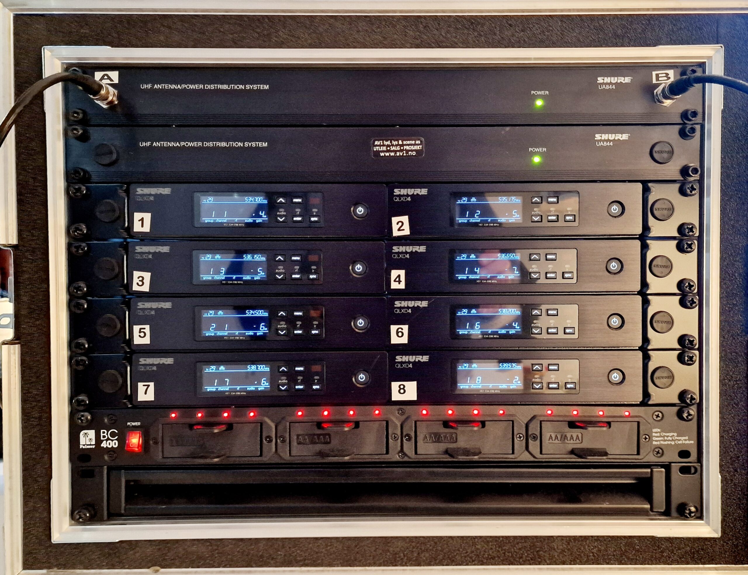 Utleie: Shure QLXD trådløs-syst. m/8 stk. DPA4066 bøylemikrofoner - Bilde 6